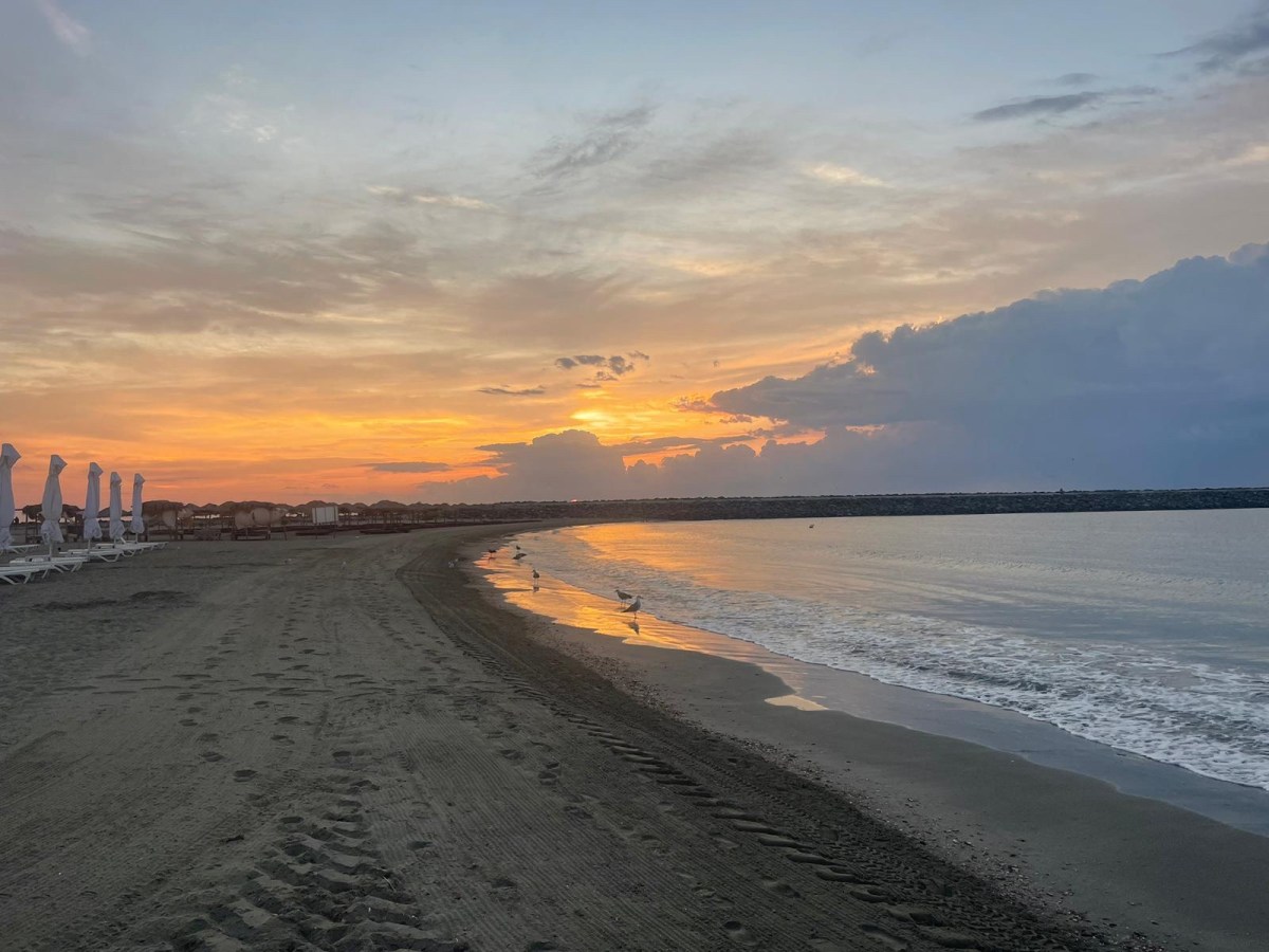 La mare, la soare, cu copiii din&nbsp;dotare